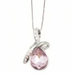 kaelakee-sarav-ornroosa-tilk-9097U20010ER1