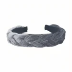 peavoru-poimitud-hall-samet-9145P032520E1