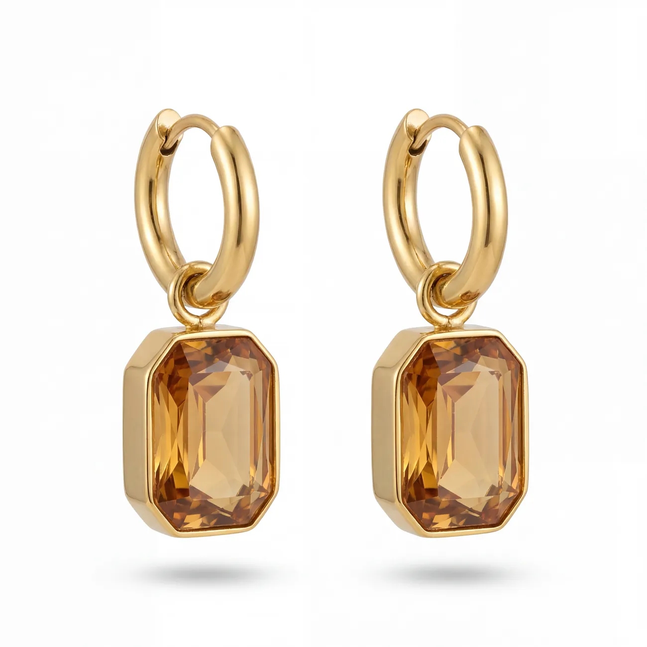 aravoetava-pruuni-kristallist-ripatsitega-kuldsed-rongaskorvarongad-9087KDE571E3K aravoetava-pruuni-kristallist-ripatsitega-kuldsed-rongaskorvarongad-9087KDE571E3K