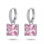 luksuslikud-ruudukujulised-roosa-kiviga-hobedased-korvarongad-9087C01023ER1