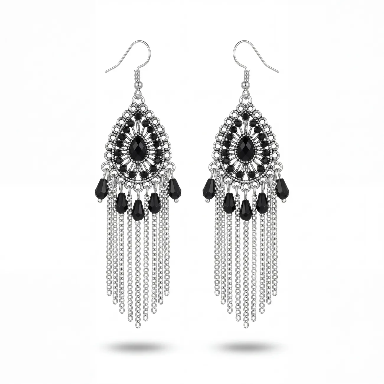 korvarongad-etnilised-mustade-kristallide-ja-kettidega-luhtrid-9087RIP330E10.webp korvarongad-etnilised-mustade-kristallide-ja-kettidega-luhtrid-9087RIP330E10.webp