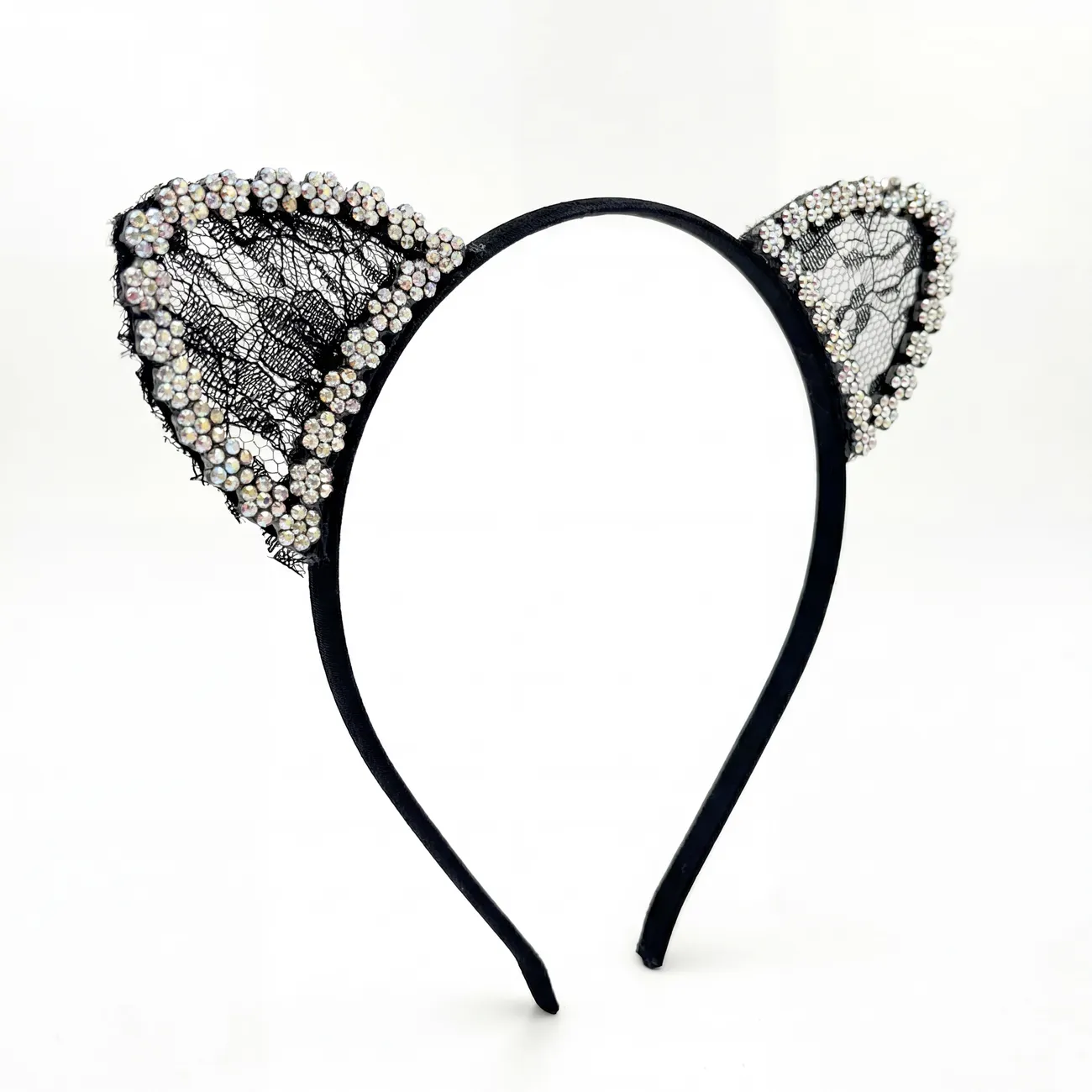 peavoru-sadelevad-mustad-kassikorvad-9147VA0KOR1E0 peavoru-sadelevad-mustad-kassikorvad-9147VA0KOR1E0