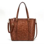 kaekott-krokodillimustriga-elegants-cognac-croco-90140KP1121E3