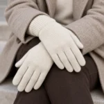 kindad-soft-ivory-916PL400199E2-2.webp
